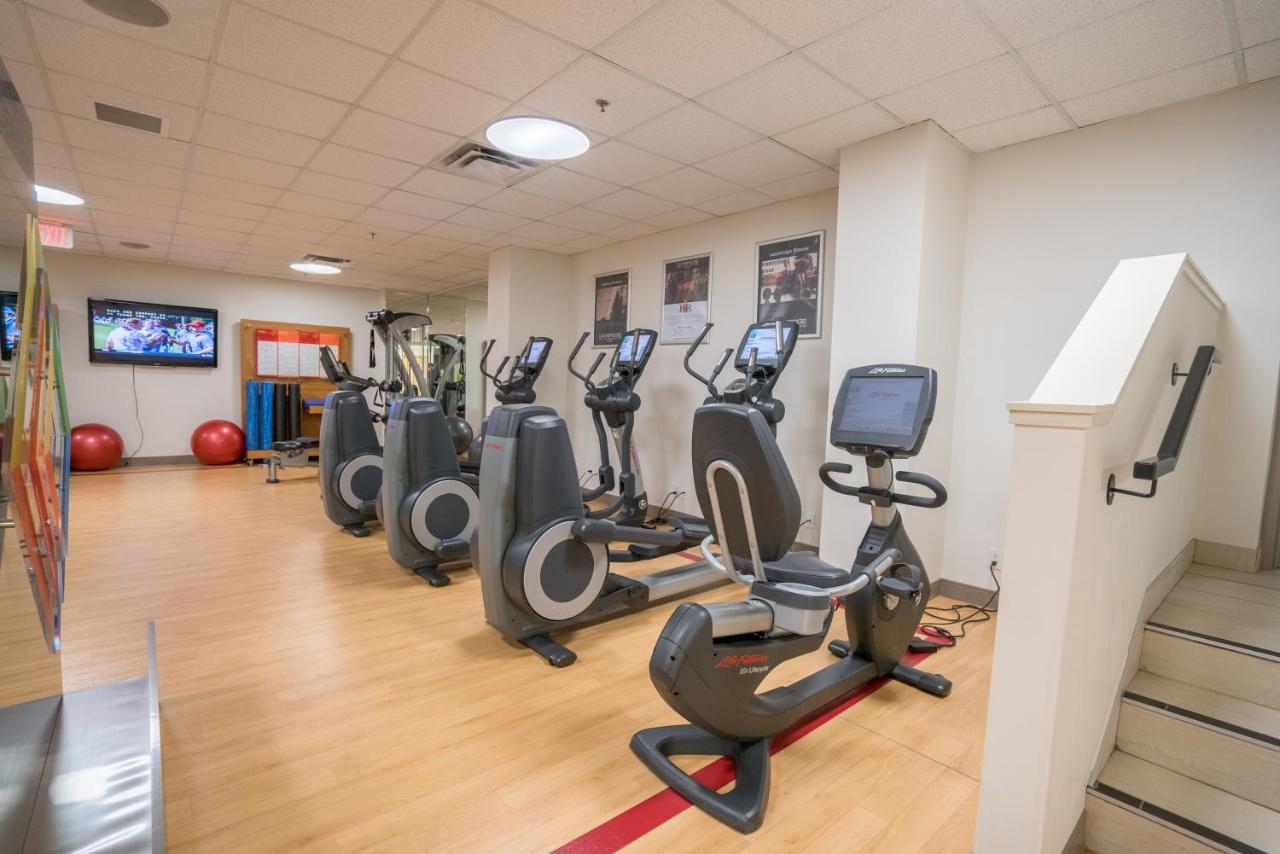 Red Deer Resort & Casino エクステリア 写真