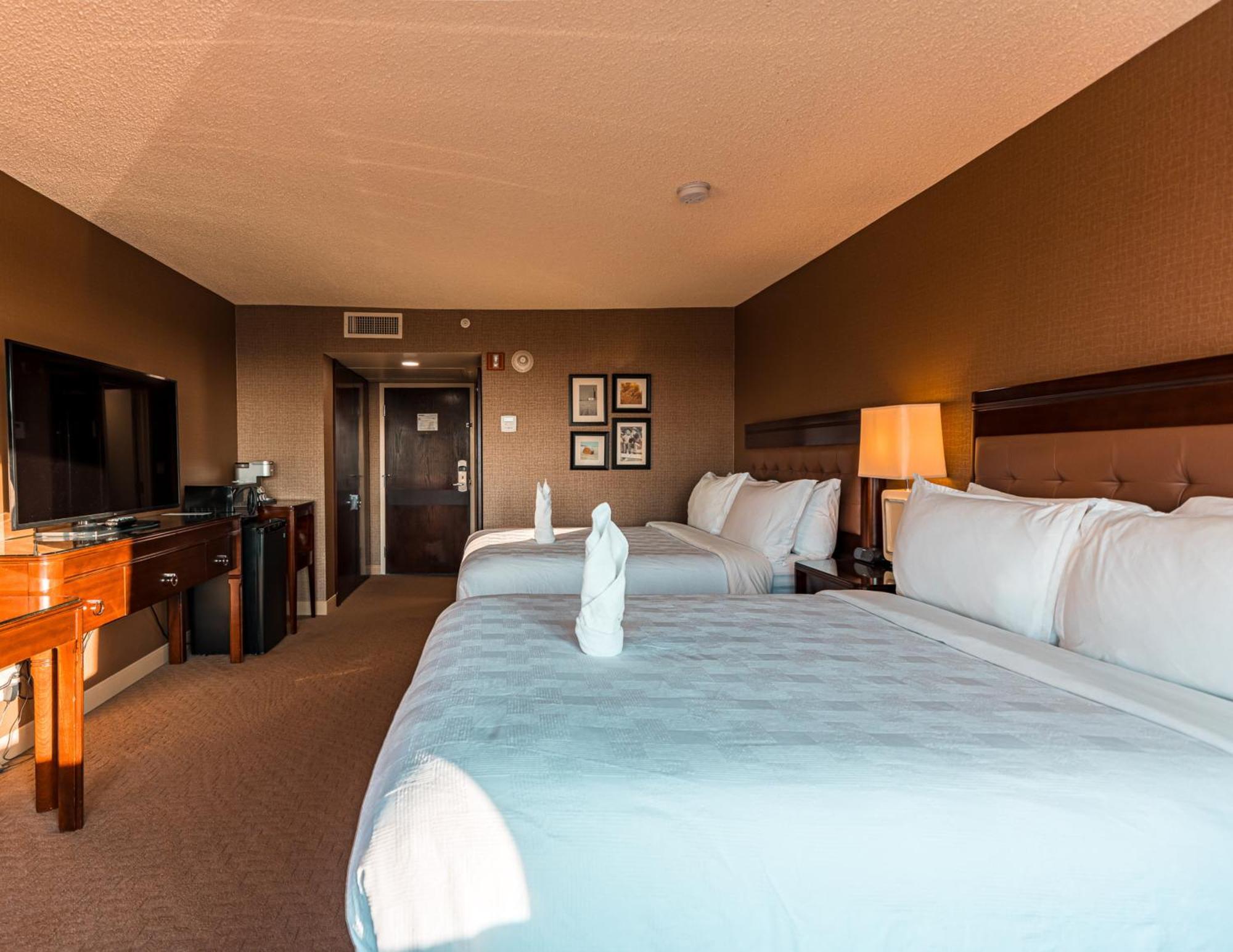 Red Deer Resort & Casino エクステリア 写真