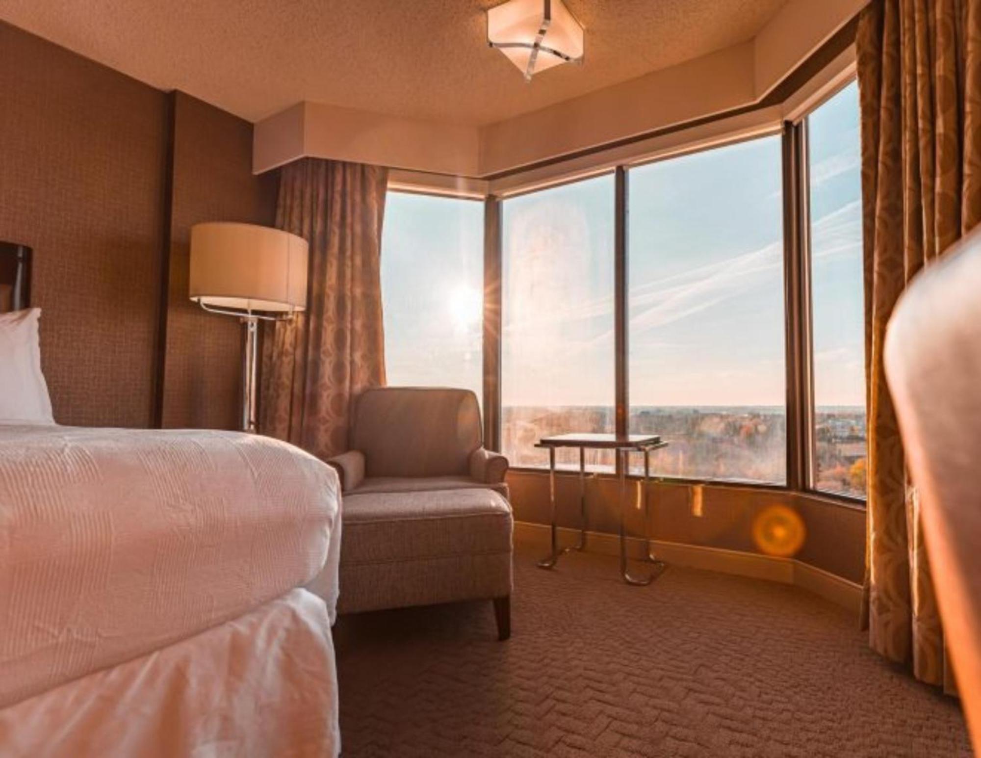 Red Deer Resort & Casino エクステリア 写真